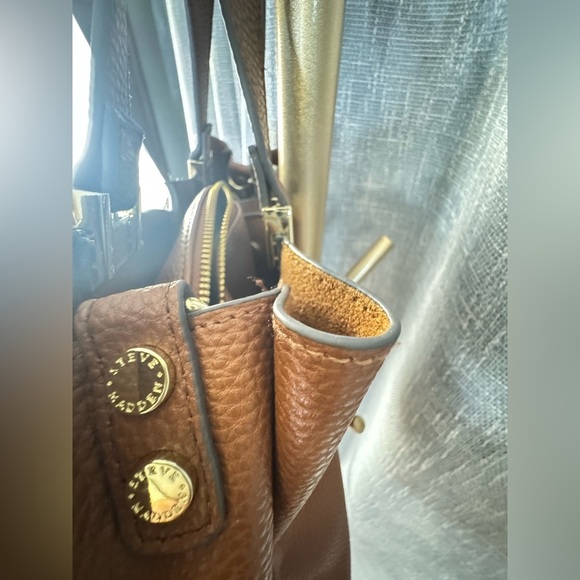 Steve Madden Tan Leather Purse with Gold Detail EUC - Picture 7 of 10